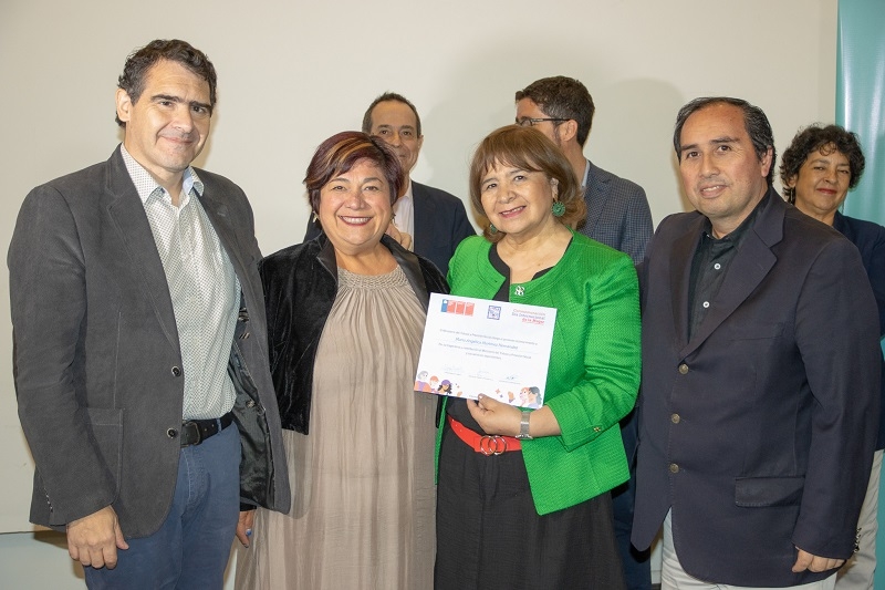 Ministerio del Trabajo entrega reconocimiento a la trayectoria a funcionaria de Sence región del Maule