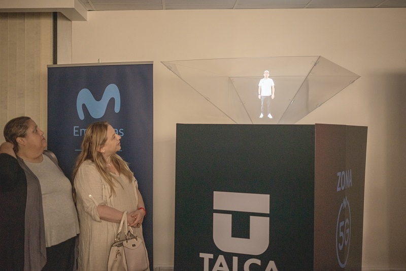 Holograma 5G: Universidad de Talca y Movistar lanzan primer laboratorio del Maule con esta tecnología y establecen polo tecnológico en la región  