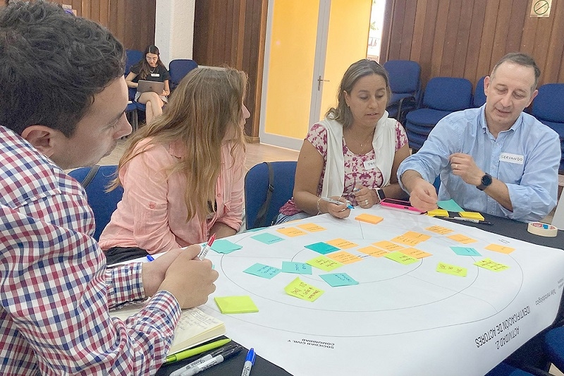 UTalca fortalece vinculación que promueve innovación pública con enfoque de género