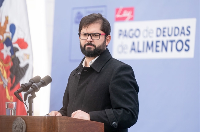 ENCUESTA CADEM: PRESIDENTE BORIC CON 30% DE APROBACIÓN y 62% DE DESAPROBACIÓN.