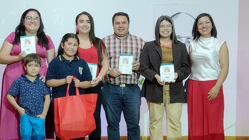 Certamen literario premia a estudiantes de todo el Maule