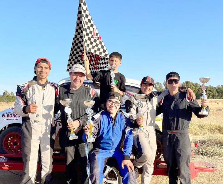CAD Linares finalizó competencia 2024 premiando a los mejores del volante 