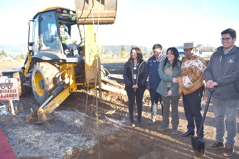 Con primera piedra se dio inicio a la construcción del Estadio de Colbún