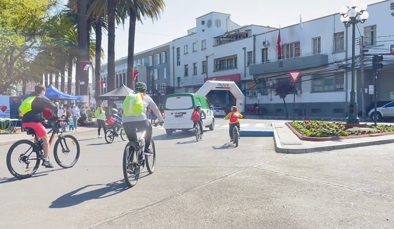 Cicletada Familiar organizada por Carabineros concluyó con éxito y diversos premios