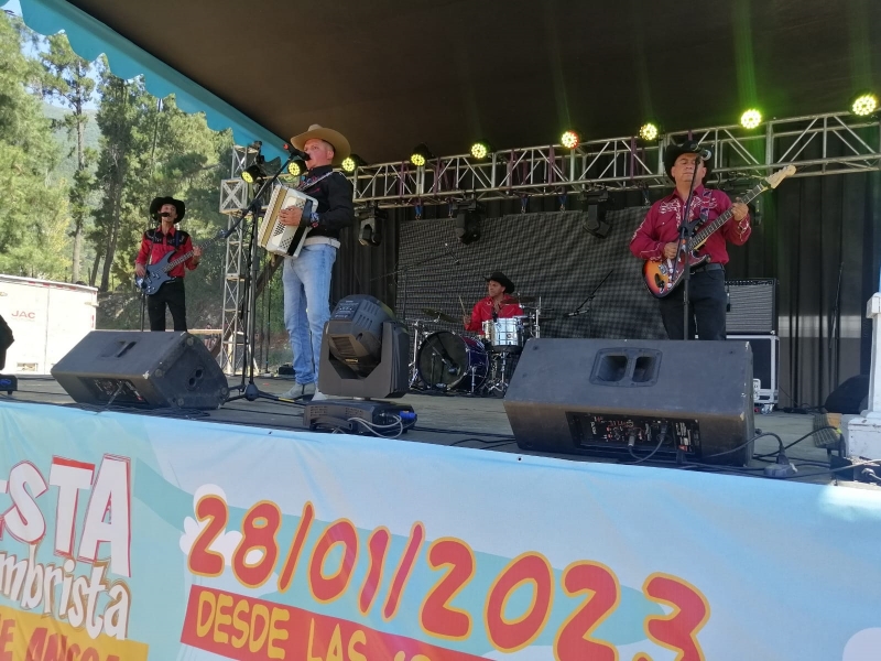 Espectacular Fiesta de la Tortilla en Embalse Ancoa