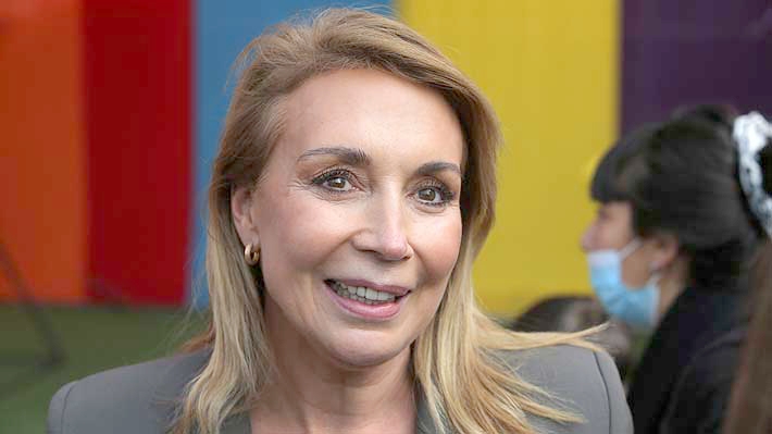 Karen Doggenweiler renunció a TVN: "Les pido que me acompañen en mis próximos desafíos"