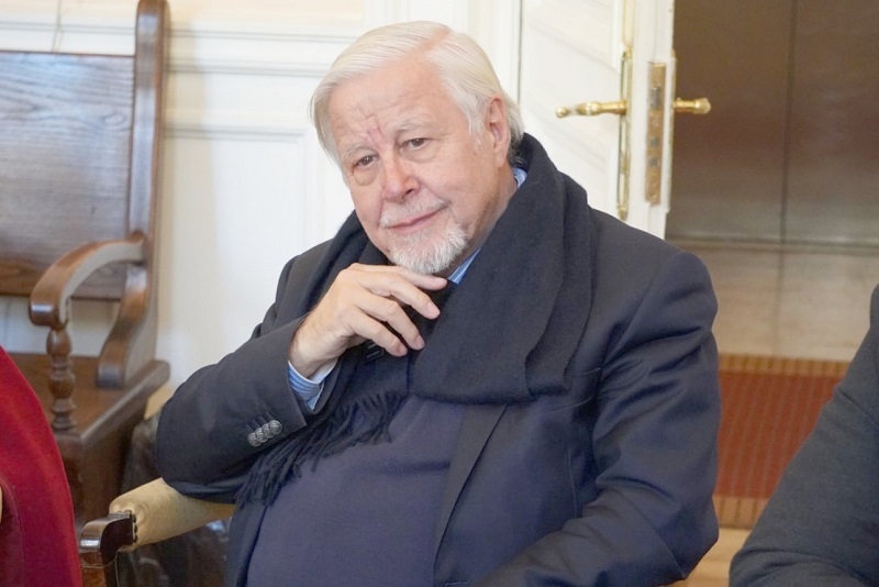 Diputado Celedón (Ind) reconoce labor de la ministra Paola Plaza en causa Colonia Dignidad