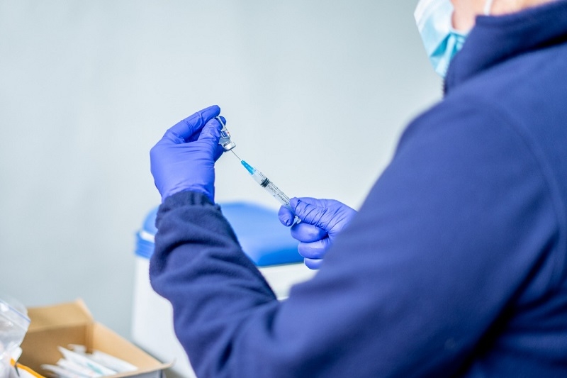 Colmed Maule y UTalca organizaron jornada informativa para responder dudas sobre la pandemia