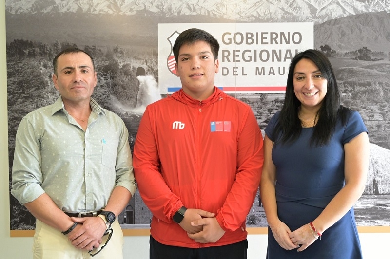 Gobernadora Regional se reúne con deportistas cauqueninos 