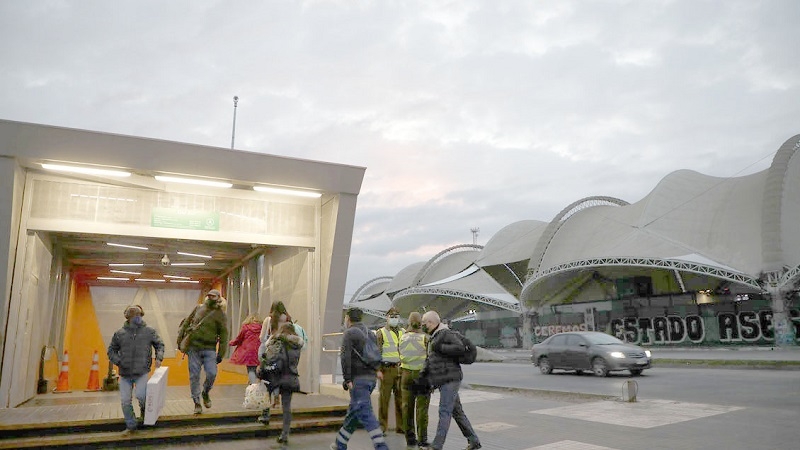 Falla en tren mantuvo servicio parcial en la Línea 5 del Metro