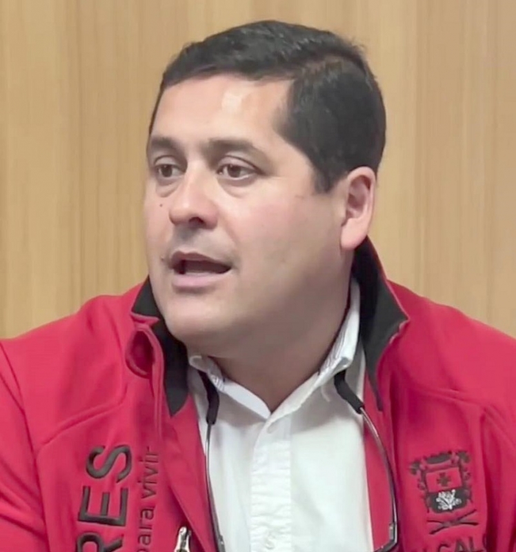Alcalde Mario Meza expuso ante el Consejo Regional la necesidad de agilizar construcción del Hospital de Linares