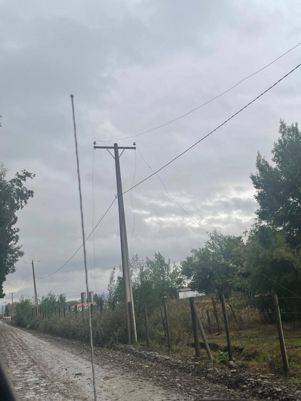 Longaví: vecinos alertaron de extenso corte de luz en medio de temporal
