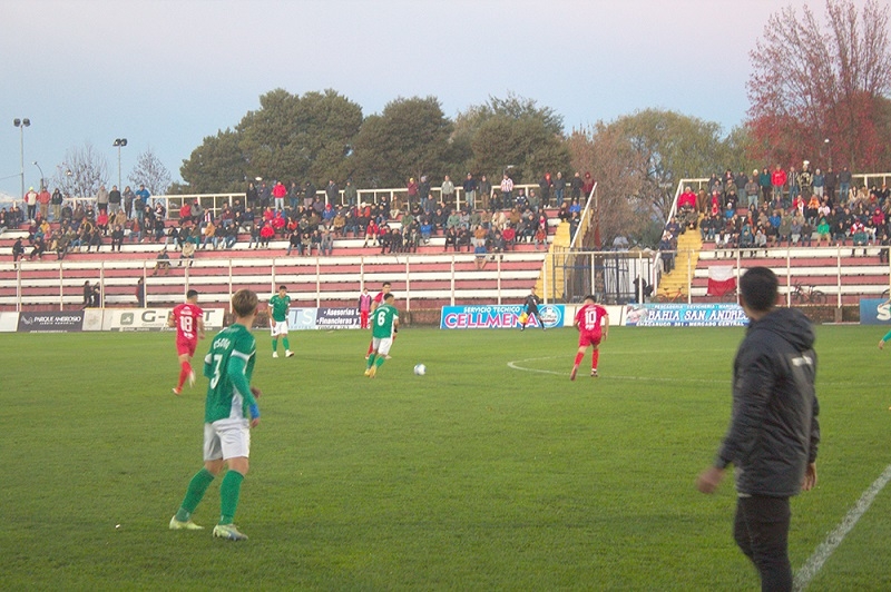 Albirrojos comparten liderato de la Segunda Profesional con Puerto Montt 