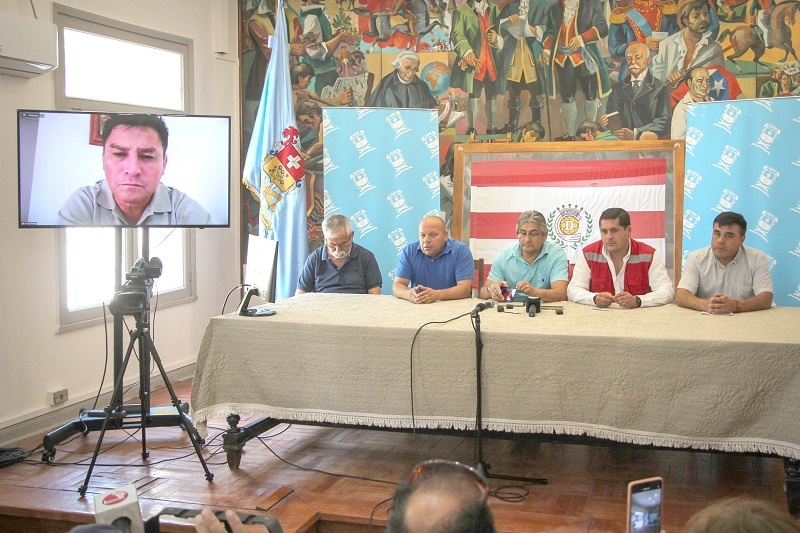 Vía Zoom fue presentado el Técnico Luis Pérez Franco que continuará en la banca albirroja en la Segunda Profesional 