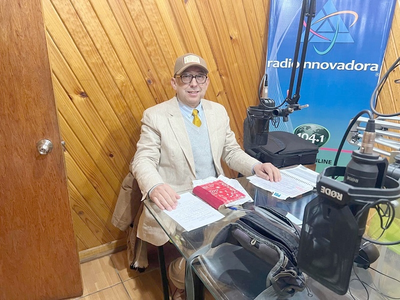 RADIO INNOVADORA.- 