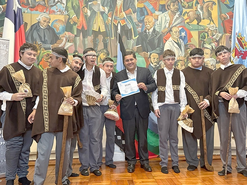 Municipio de Linares conmemoró valentía y legado de Lautaro 