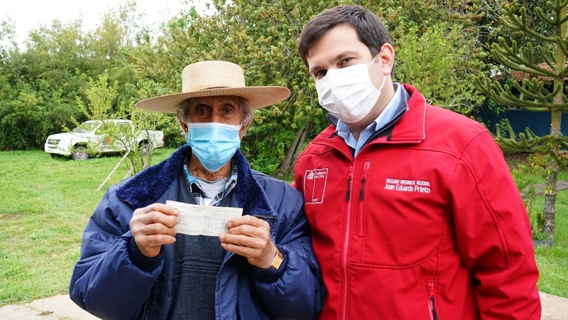 17 pequeños productores agrícolas de Curepto recibieron importantes recursos