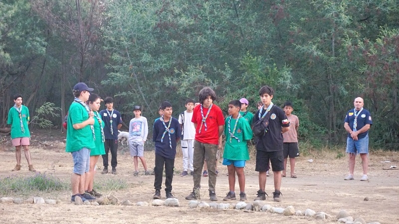 "Mil niños Mil sonrisas " Campamento en sector Los Aromos de San Antonio Encina 