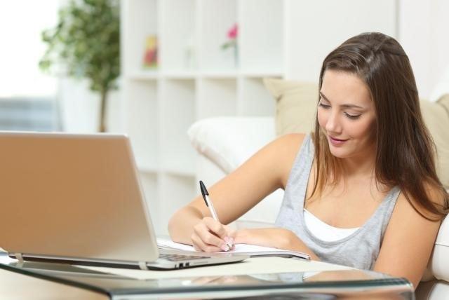Tendencias en educación: formatos flexibles abren opciones a estudiantes de fin de semana  