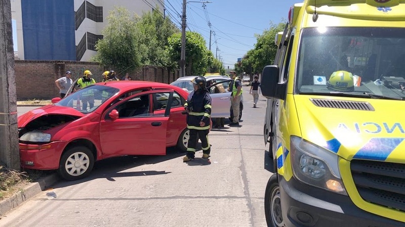 Bomberos de Linares reitera llamado a la precaución por seguidilla de accidentes de tránsito