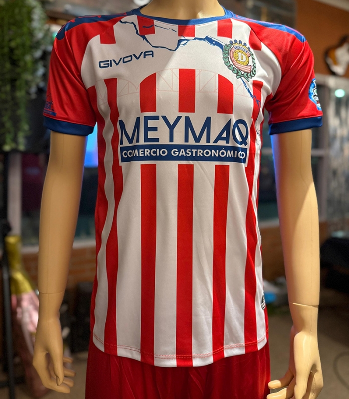 Albirrojos presentaron su nueva piel para comenzar a conmemorar sus 70 años de vida 