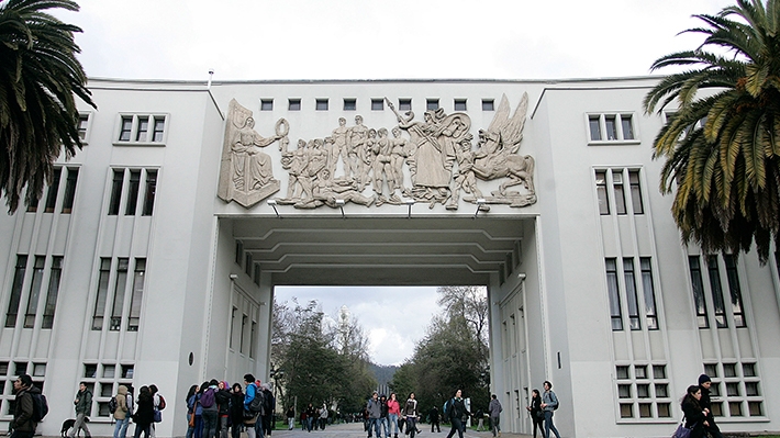 Fiesta ilegal en la Universidad de Concepción: Autoridades locales estudian tomar acciones legales
