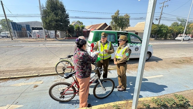  Parral: Carabineros refuerza el uso correcto de la bicicleta