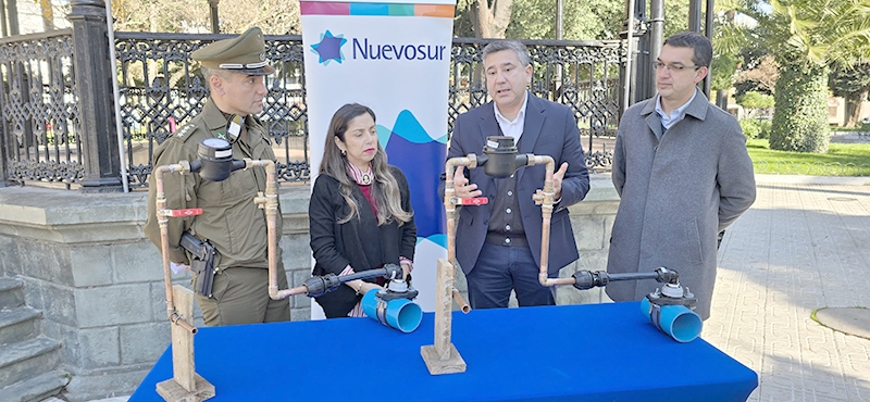 Nuevosur y Seremi (I) de Seguridad Pública entregan recomendaciones para reforzar seguridad de medidores