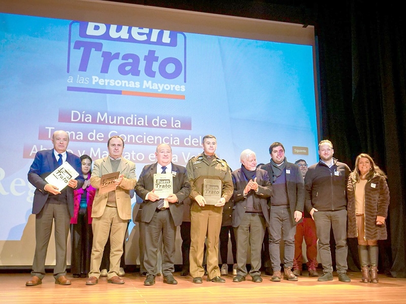 Senama Maule entrega “Sello por el Buen Trato” a instituciones de la región