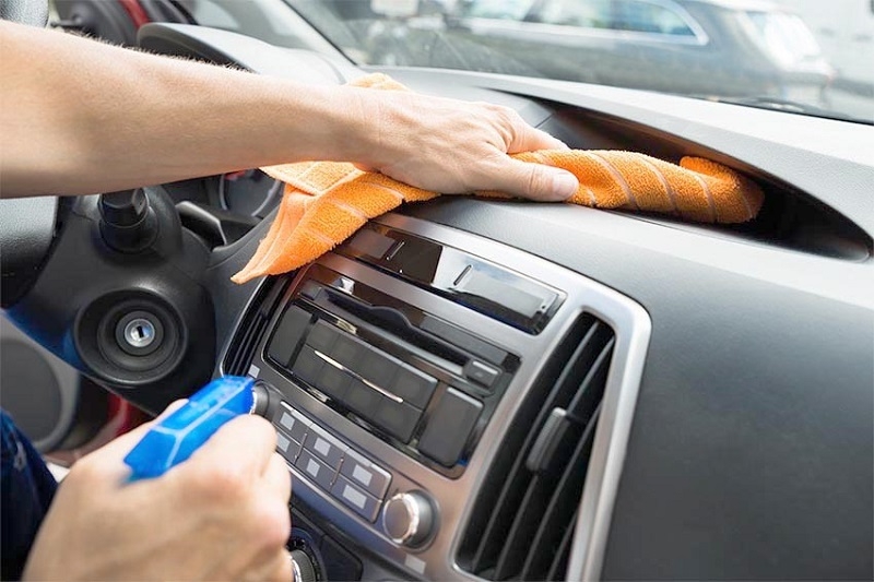 Ola de calor: tips para aplicar silicona el interior del auto y proteger de los rayos UV