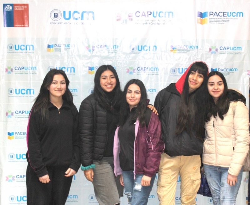 Jóvenes culminaron con éxito la Escuela de Preparación para la Educación Superior en la UCM