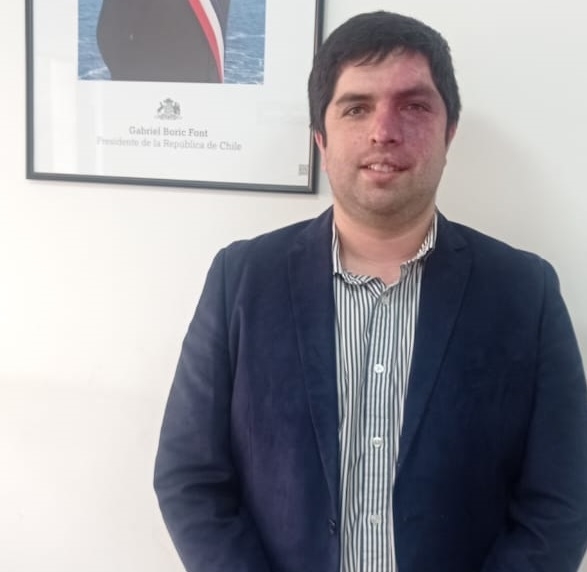 Ignacio Salas, linarense, asume como nuevo coordinador regional de Senama en el Maule