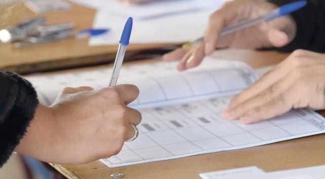 Voto obligatorio: Servel denunció a 2.033.843 personas por no votar