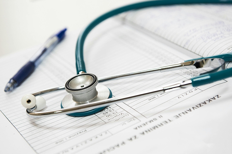 Reformas al sistema de salud: expertas piden fortalecer Fonasa y rol de monitoreo y evaluación del Ministerio de Salud