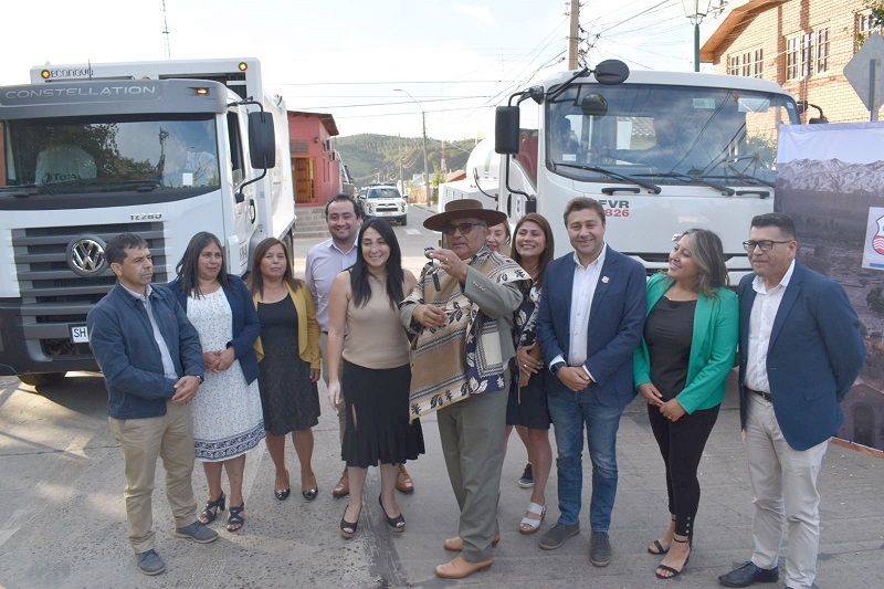 Gobierno Regional entregó diferentes vehículos a las comunas de Yerbas Buenas, Parral, Maule, Empedrado y Pencahue
