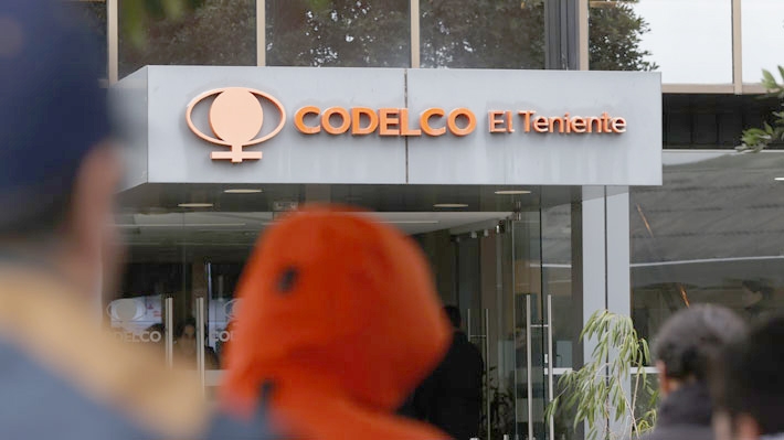 Codelco aclara que restan 70 metros para llegar donde están los mineros atrapados: 