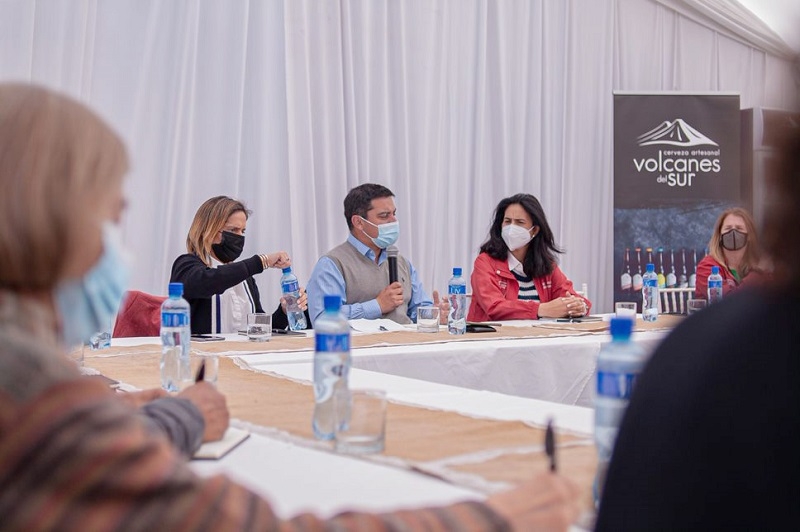 Se realizó Mesa de Turismo para potenciar a Colbún como destino turístico con foco en la sustentabilidad