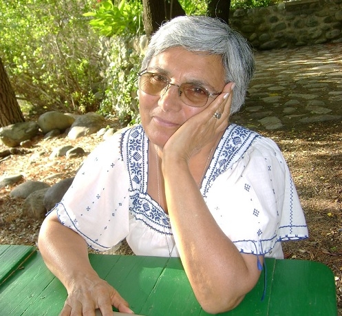 La profesora y poeta que escribía desde la convicción y la fe…  ( I Parte)