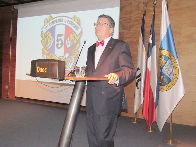  Ex Rector de la Universidad de Chile, Luis Riveros, dictará charla en Linares sobre "Los grandes desafíos para la educación chilena"