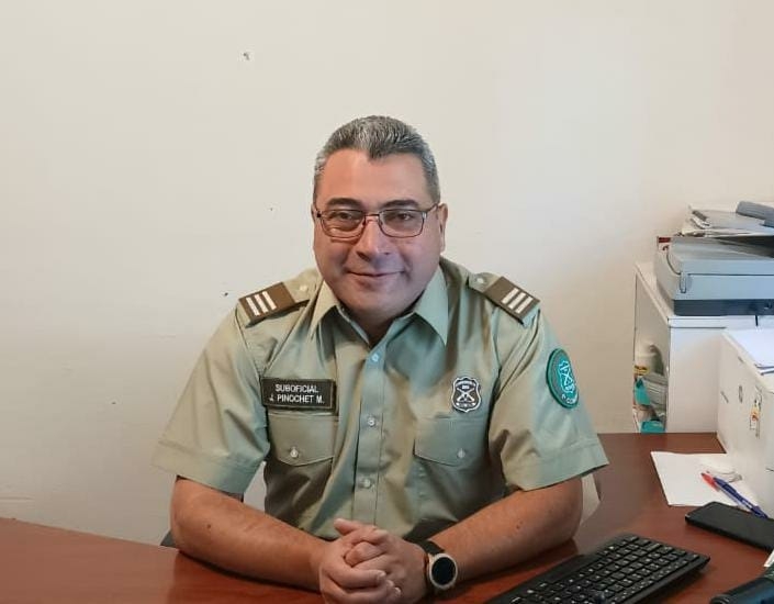Aniversario institucional: JEFES DE RETÉN EN CARABINEROS DE LINARES