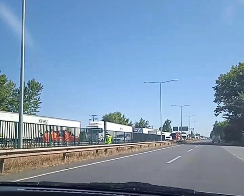 Paro de camioneros también marcó presencia en provincia de Linares