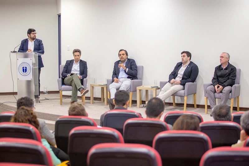 Mundo académico y empresarial del Maule reflexionaron sobre sostenibilidad y su vínculo con el territorio