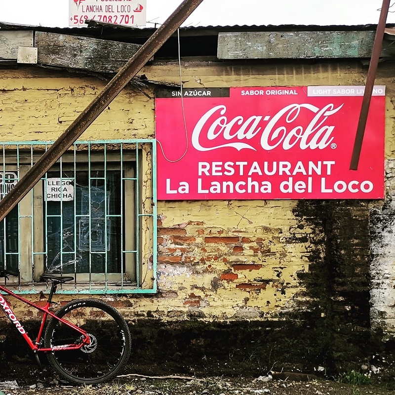  Buscan facilitar que comercio de Eje Januario Espinoza permanezca activo