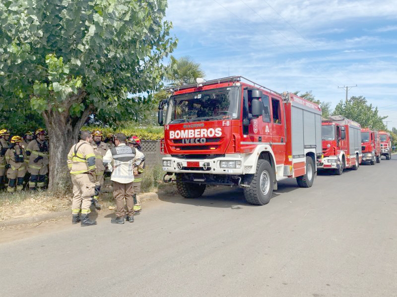 Diputados analizan proyecto que entrega beneficios de salud a Bomberos