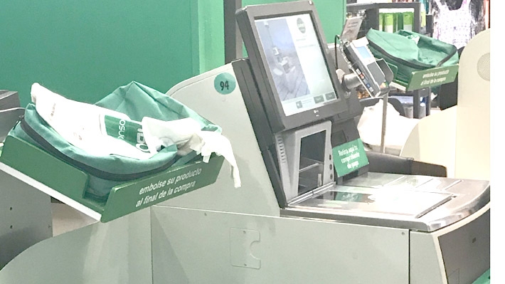 Automatización en el retail: Los desafíos de una transformación tecnológica que fricciona a empresas con trabajadores