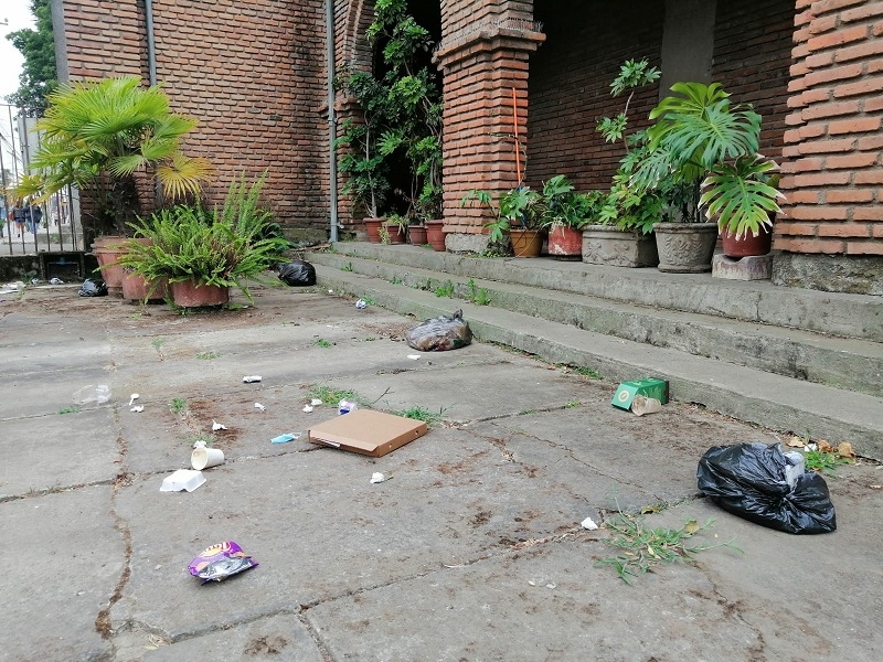Linares: Desconocidos forzaron portón e intentaron ingresar a la Iglesia Catedral en horas de la madrugada