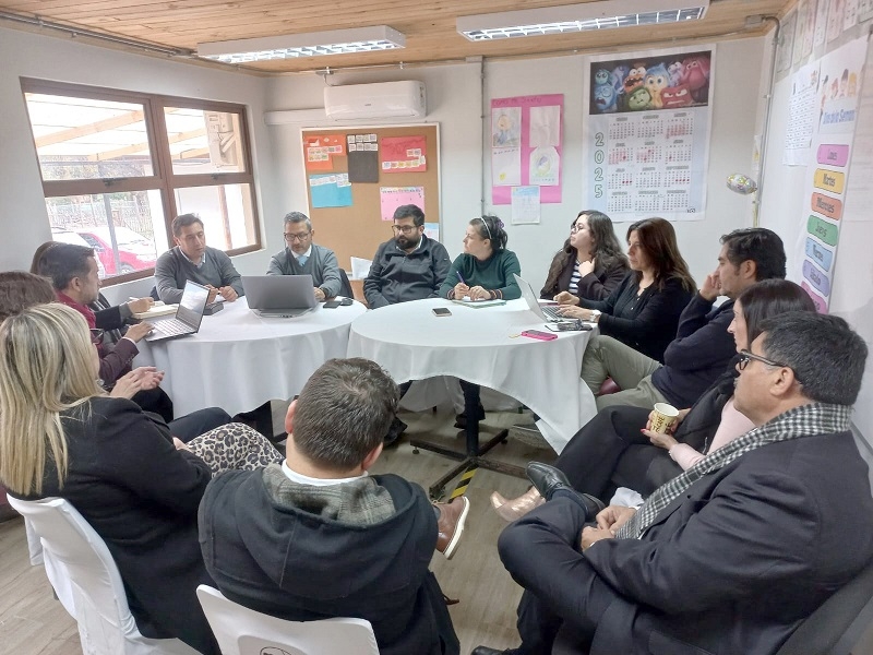 Retiro: Actores educativos de siete comunas participan en jornada de avance a la Nueva Educación Pública