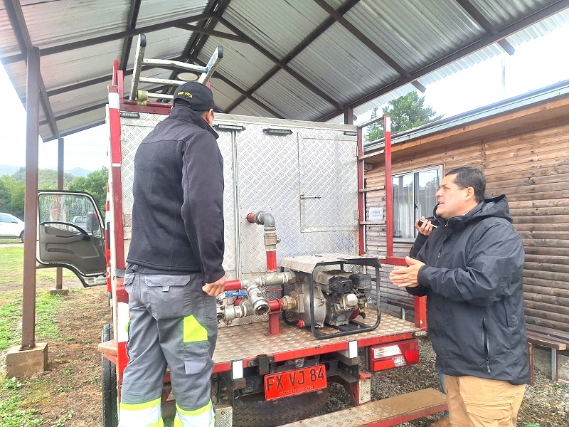 Alcalde confirma recursos para cuartel de Bomberos en Vega Ancoa