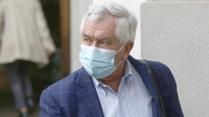  Paris expresa molestia por críticas en foro europeo a eficacia de Sinovac en Chile: Exijo que esas declaraciones se corrijan