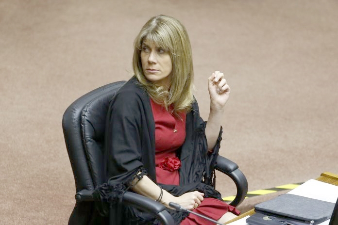Profesores: Presidenta del Senado valora decisión de Corte Interamericana de Justicia por deuda histórica